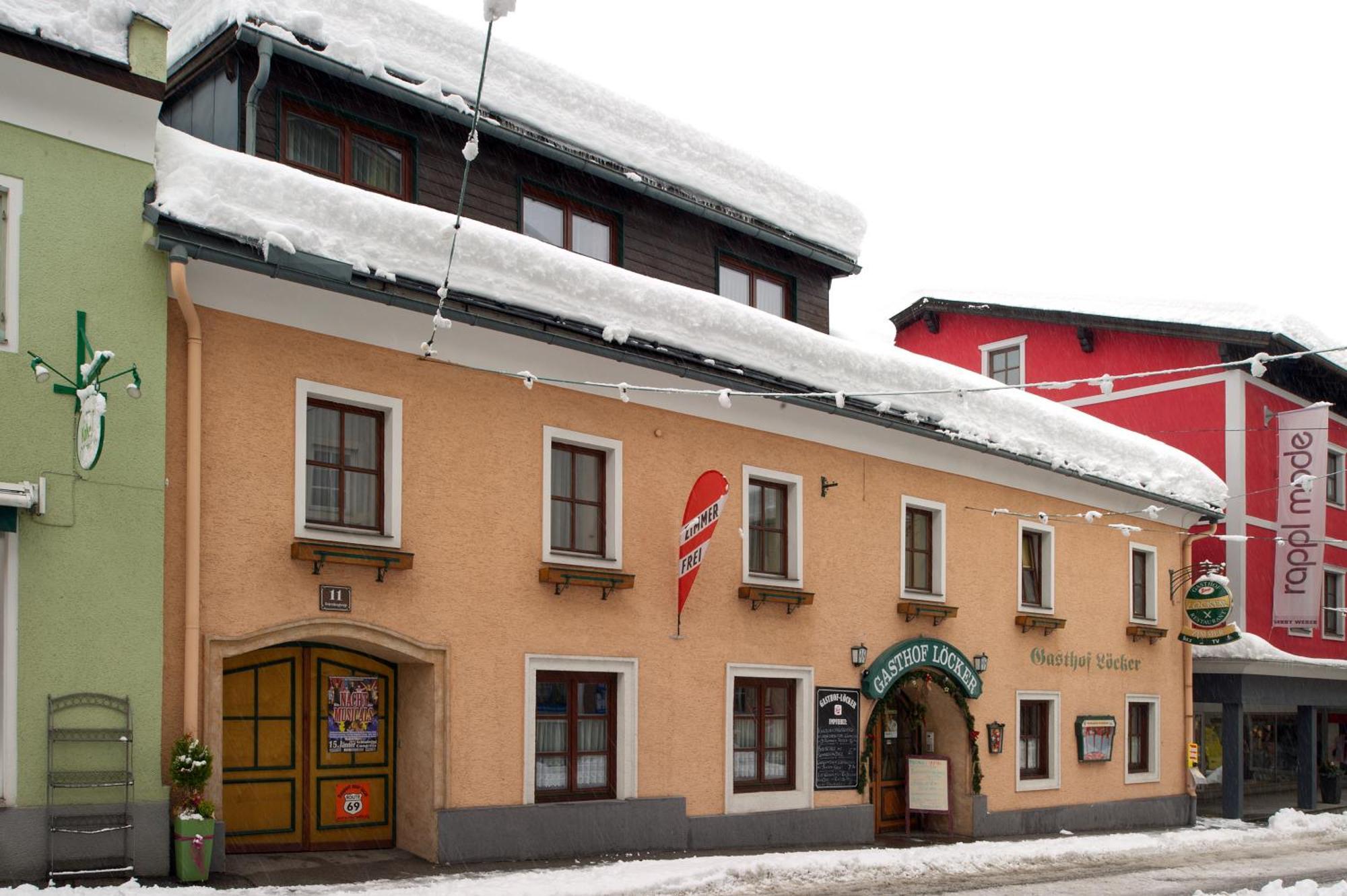 Gasthof - Restaurant Loecker Radstadt Exterior photo